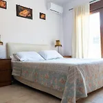 Irini's House Apartamento *