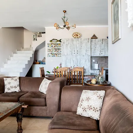 Irini's House Apartman