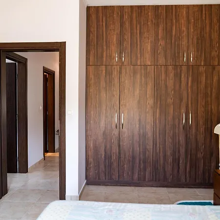 Irini's House * Afantou